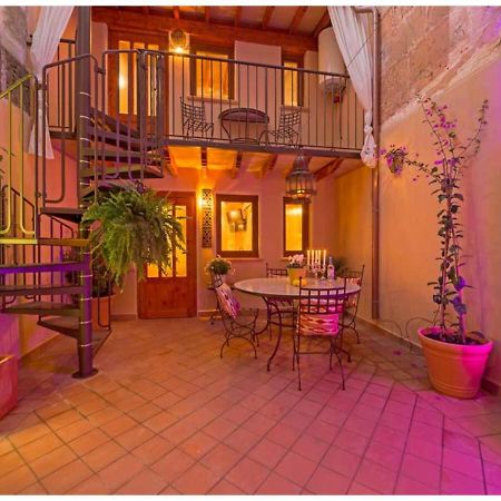 Aparthotel Boutique Hostal "Born53" Im Stadtkern Von Llucmajor, Mallorca à Llucmajor  Extérieur photo