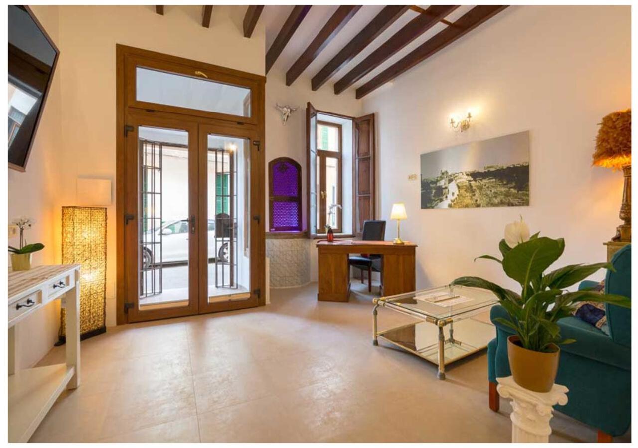 Aparthotel Boutique Hostal "Born53" Im Stadtkern Von Llucmajor, Mallorca à Llucmajor  Extérieur photo